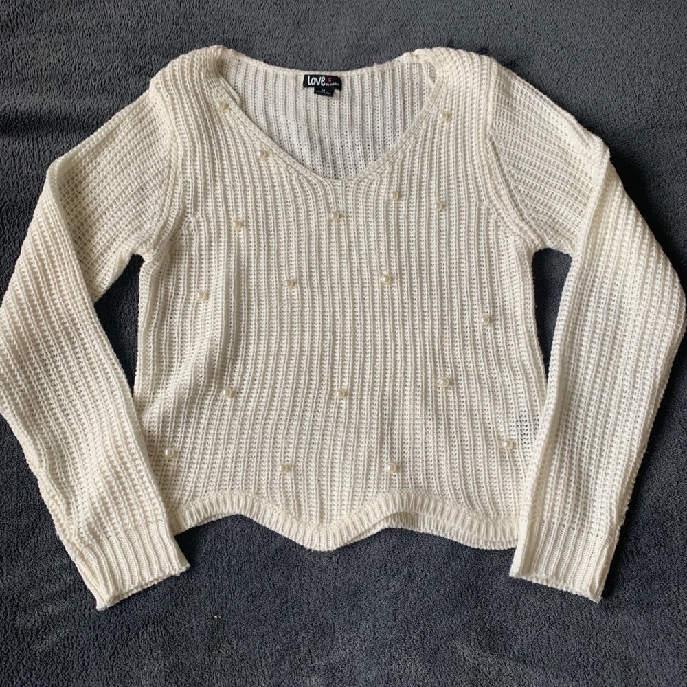 WHITE PEARL EMBELLISHED CROP SWEATER